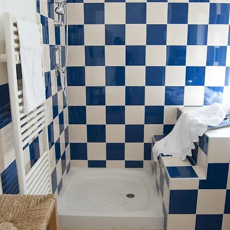 Rosa Spina Bed & Breakfast