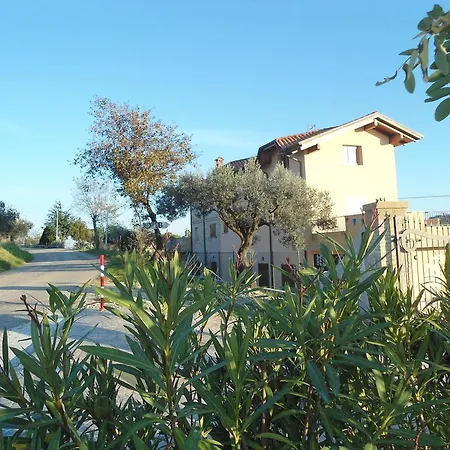 Bed & Breakfast Rosa Spina Controguerra