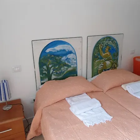 Rosa Spina Bed & Breakfast *