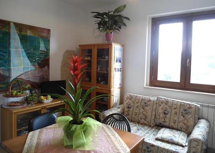 Rosa Spina Bed & Breakfast Controguerra