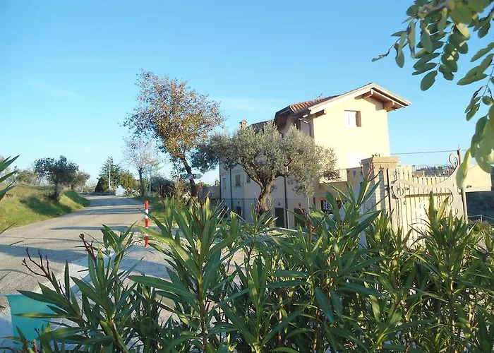 Bed & Breakfast Rosa Spina Controguerra